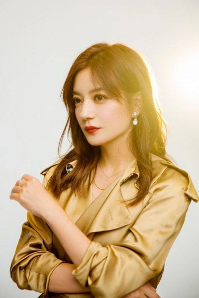 Cũng nhờ thành công của vai diễn Tiểu Yến Tử giúp Triệu Vy trở thành 