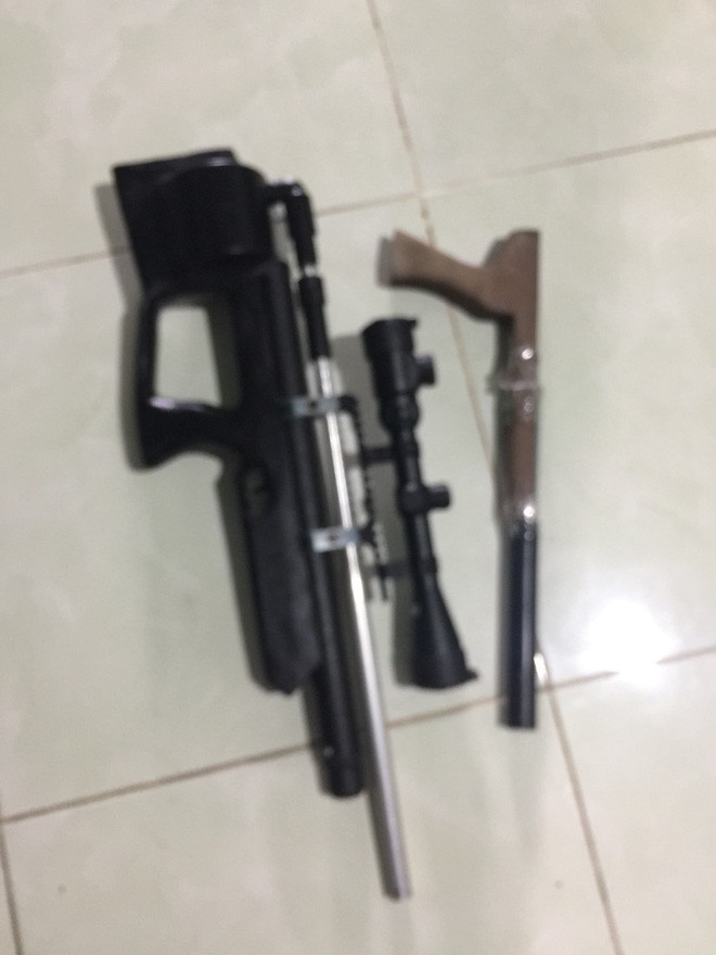 Khẩu súng tự chế. Khẩu súng tự chế.