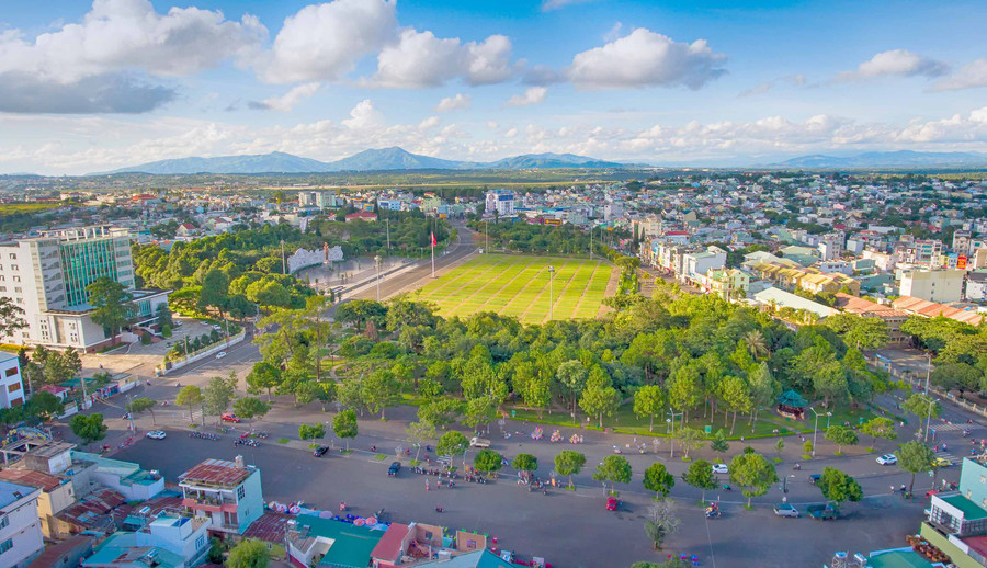  Một góc TP. Pleiku. Ảnh: PHAN NGUYÊN