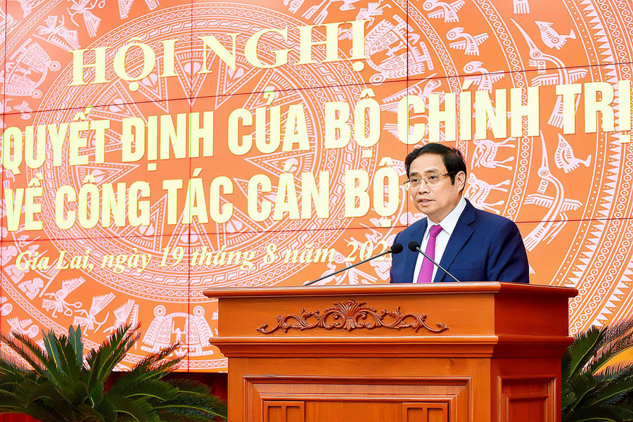 Đồng chí Phạm Minh Chính-Ủy viên Bộ Chính trị, Bí thư Trung ương Đảng, Trưởng ban Tổ chức Trung ương phát biểu tại lễ trao quyết định. Ảnh: Ảnh: Đức Thụy