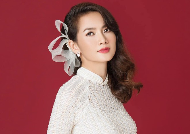 Anh Thư nhận ra ở một mình khiến cô thoải mái hơn và chưa có dự định gì về việc đi thêm bước nữa ẢNH: FBNV