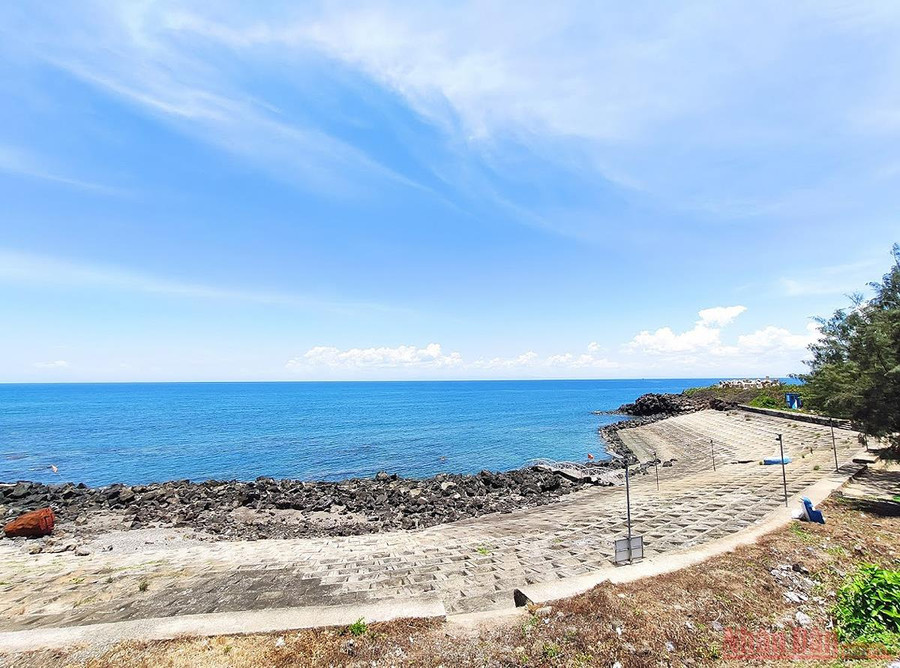 Trong chiến tranh, nơi đây cũng là nơi cập bến của những người đêm đêm vượt biển tiếp tế cho đảo. (Ảnh: MINH DUY)