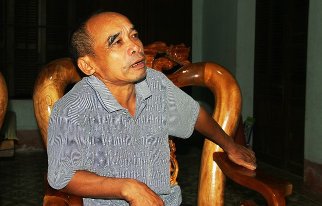 Ông Kim Văn Phong, một người từng kiếm rất nhiều tiền nhờ buôn đá đỏ năm 1991