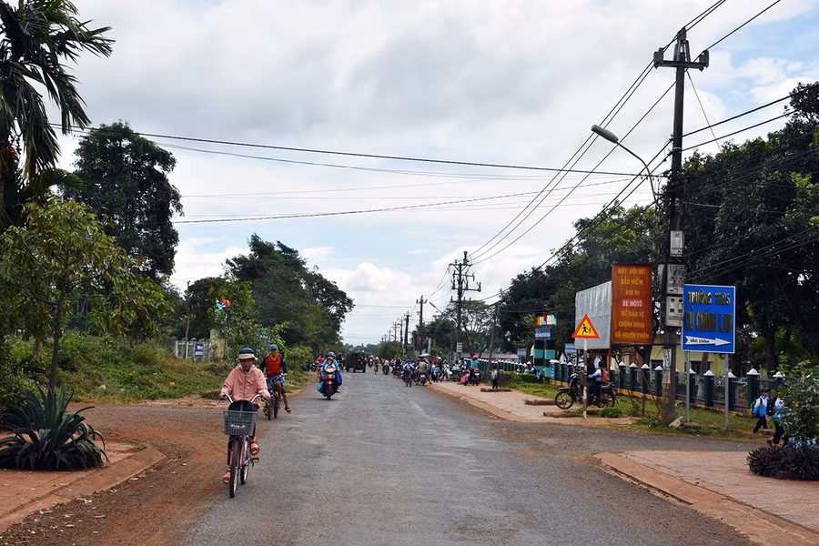 Khu trung tâm xã Ia Blang. Ảnh: P.N Khu trung tâm xã Ia Blang. Ảnh: P.N