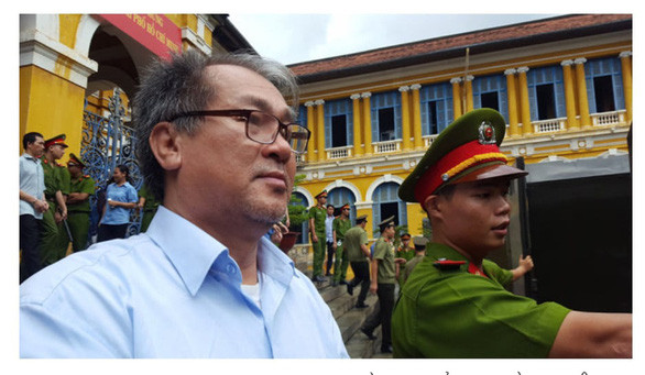 Ông Phạm Công Danh trong một lần ra tòa - Ảnh: HOÀNG ĐIỆP Ông Phạm Công Danh trong một lần ra tòa - Ảnh: HOÀNG ĐIỆP