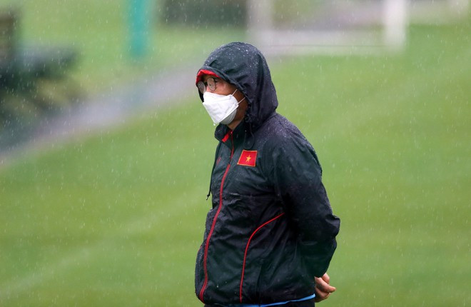 Không có điều gì thoát khỏi mắt thầy Park ẢNH: VY KHÁNH