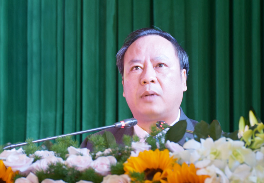 Phó Bí thư Thường trực Tỉnh ủy Châu Ngọc Tuấn phát biểu chỉ đạo tại Đại hội đại biểu Đảng bộ huyện Chư Prông lần thứ XVII (nhiệm kỳ 2020-2025). Ảnh: V.H