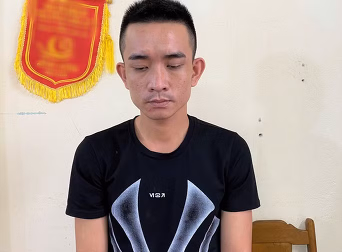 Nguyễn Văn Dương tại cơ quan công an