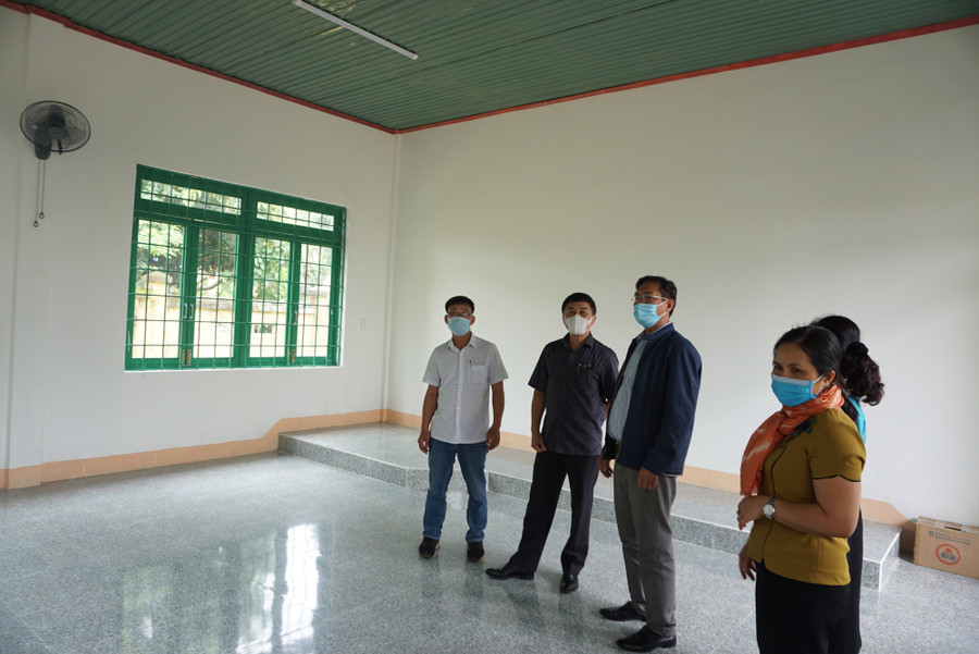 Hai phòng học mới đáp ứng đầy đủ điều kiện cho việc dạy và học của thầy trò ở điểm trường thôn Ktol