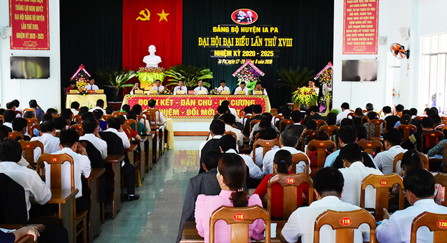 Quang cảnh Đại hội đại biểu Đảng bộ huyện Ia Pa nhiệm kỳ 2020-2025. Ảnh: Vũ Chi Quang cảnh Đại hội đại biểu Đảng bộ huyện Ia Pa nhiệm kỳ 2020-2025. Ảnh: V.C