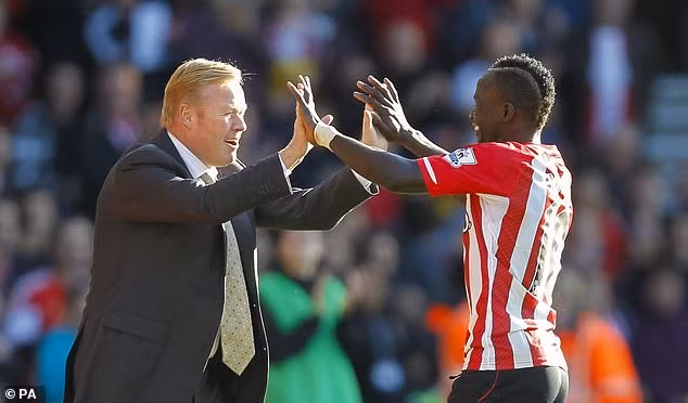 Ronald Koeman muốn tái hợp với Mane, nếu Messi ra đi. Ảnh: PA 