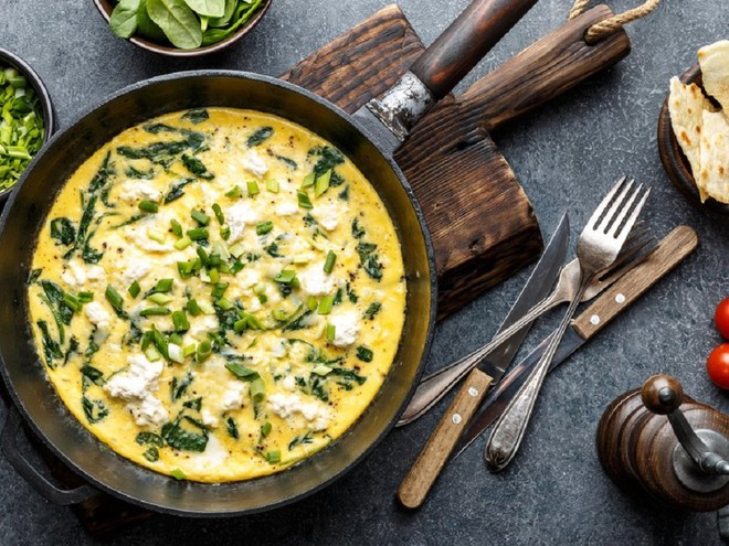 Cơ bắp sẽ phát triển tốt hơn nên chia đều lượng protein ra 3 bữa thay vì ăn dồn vào 1 bữa ẢNH MINH HỌA: SHUTTERSTOCK