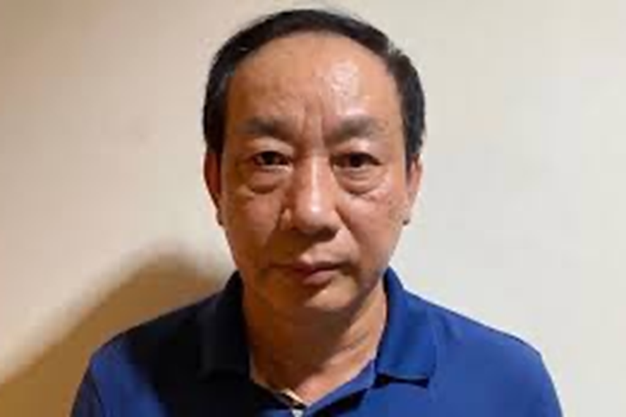 Ông Nguyễn Hồng Trường bị tạm giam để điều tra về tội Vi phạm quy định về sử dụng tài sản Nhà nước gây thất thoát.