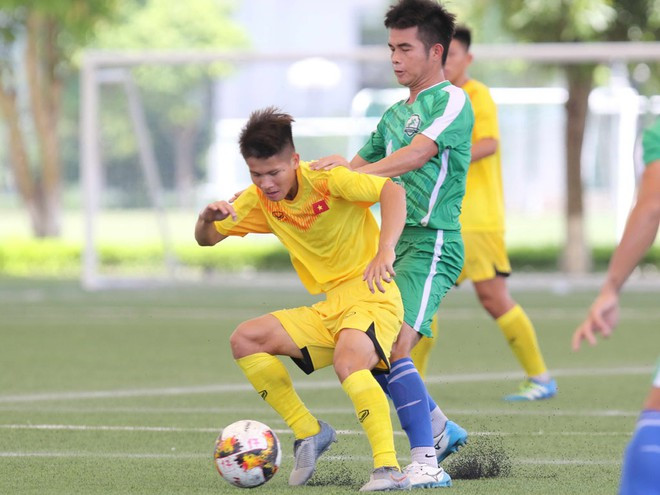 HLV Troussier và tuyển U.19 VN đang chạy nước rút chuẩn bị cho VCK giải U.19 châu Á 2020 KHẢ HÒA