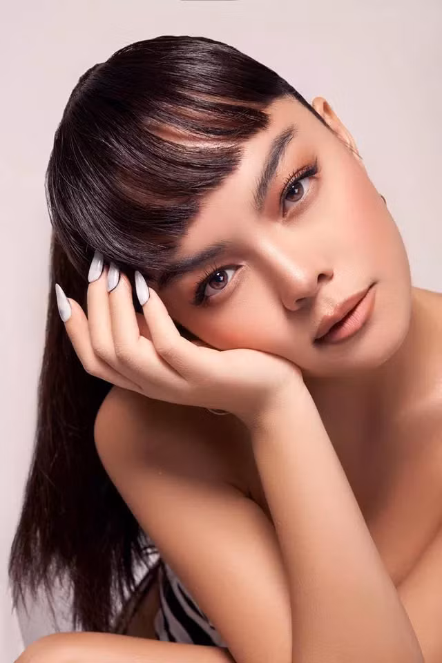 Bà mẹ 2 con được nhận xét sở hữu nhan sắc 