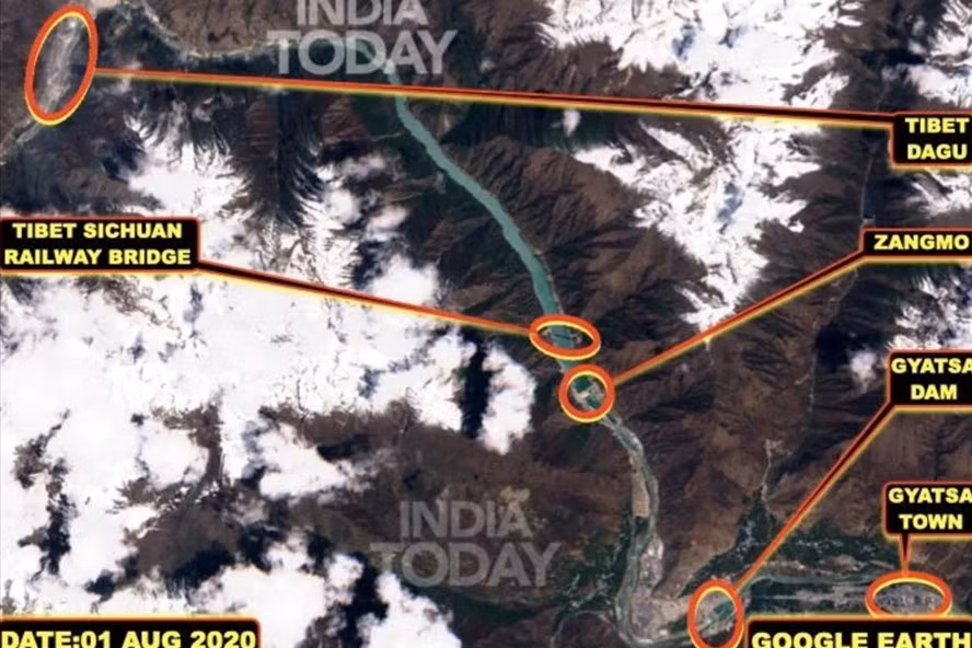 Ảnh vệ tinh ngày 1.8.2020 cho thấy đập Trung Quốc trên sông Brahmaputra. Ảnh: India Today