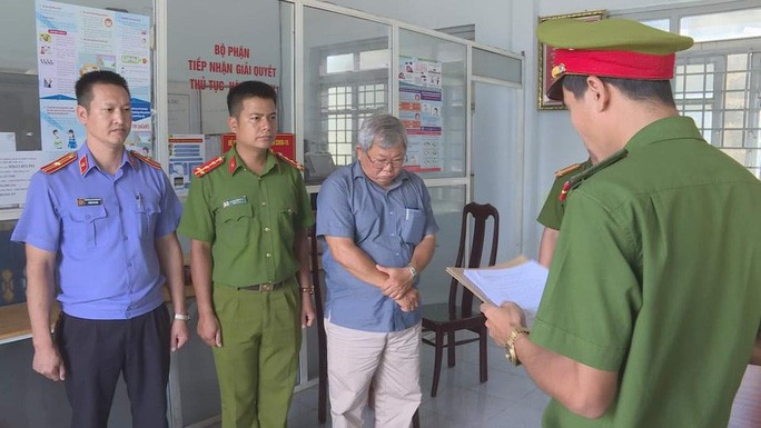 Các cán bộ ngân hàng đã nâng khống giá trị tài sản để cho vay dẫn đến thất thoát tài sản