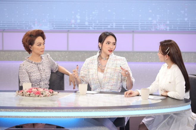 Hương Giang bức xúc trước một bộ phận khán giả thường xuyên 