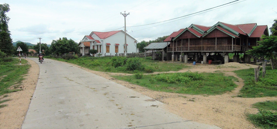 Buôn làng ở huyện K rông Pa khởi sắc từng ngày. Ảnh: Đinh Yến