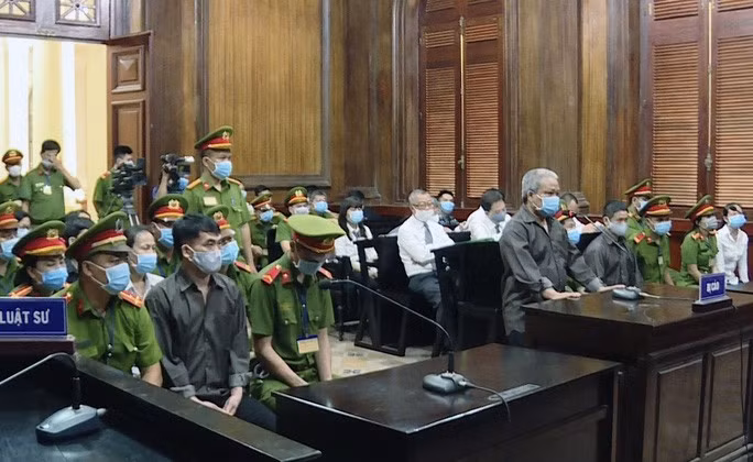 Phiên tòa sơ thẩm xét xử 8 bị cáo có hành vi phá rối an ninh