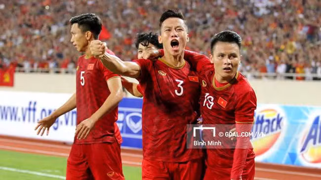 ĐT Việt Nam đang là ĐKVĐ AFF Cup