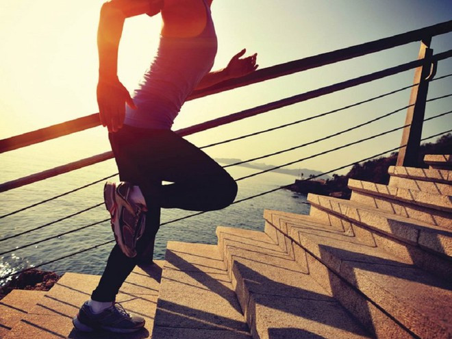 Tập thể dục, ăn uống lành mạnh... là một số việc bạn phải làm để bảo vệ gan khỏe mạnh SHUTTERSTOCK