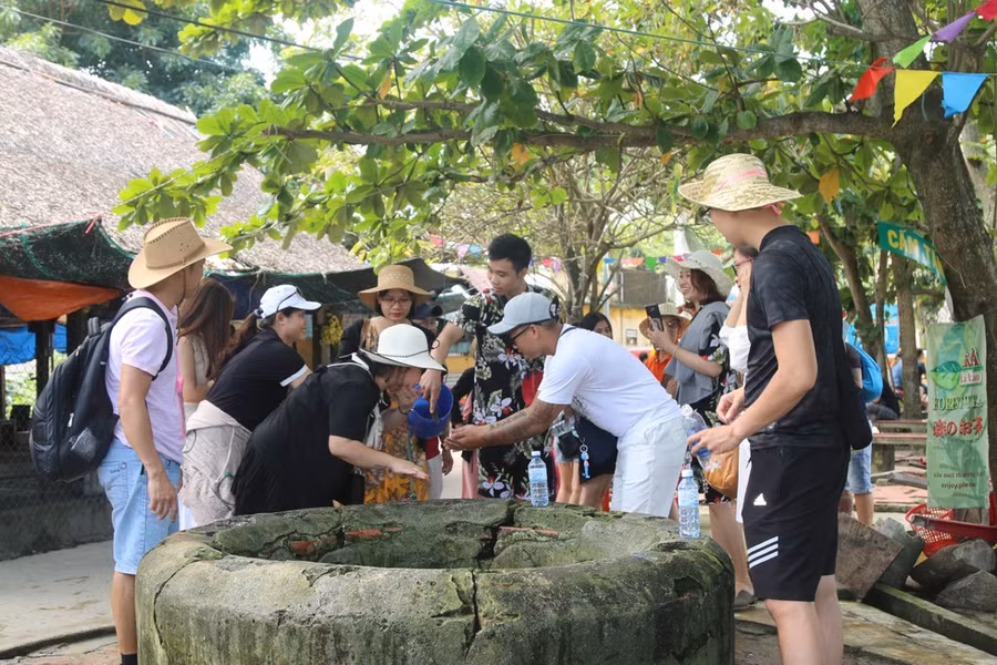 Giếng nước ngọt của người Chăm trên đảo ẢNH: NGUYỄN VĂN CÔNG