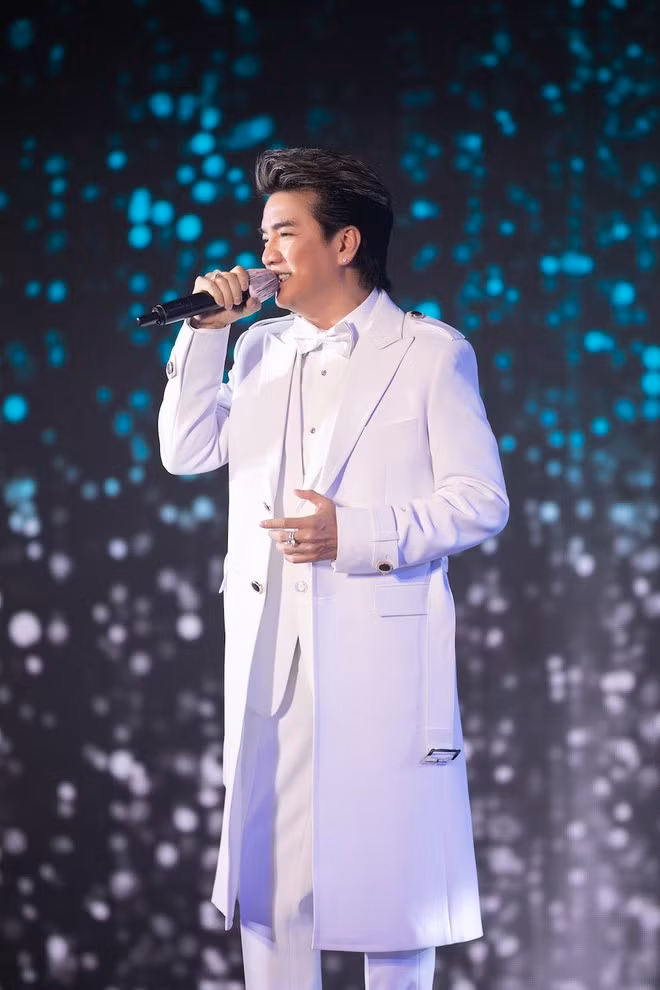 Đàm Vĩnh Hưng hào hứng tham gia dự án này vì mong muốn ủng hộ tinh thần Đà Nẵng chống dịch Covid-19 ẢNH: BTC