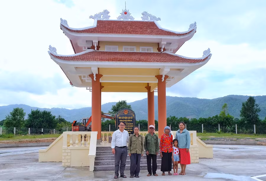 Khu lưu niệm lịch sử, nơi thành lập Chi bộ Đảng Cộng sản đầu tiên huyện H2 tại xã Đất Bằng (huyện Krông Pa). Ảnh: Hoàng Ngọc 