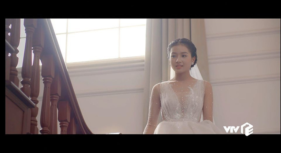 Vai diễn bà mẹ đơn thân Hân trong “Nhà trọ Balanha” được xem là thách thức không nhỏ với nữ diễn viên trẻ. Lời thoại tự nhiên cùng những nỗ lực hết mình cho vai diễn của Bích Ngọc nhận được nhiều lời khen. Ảnh chụp màn hình