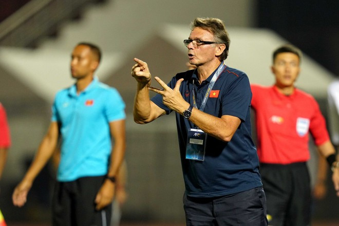 Ông Troussiet đặt ra mục tiêu lớn là bóng đá Việt Nam có mặt tại World Cup 2026 ẢNH: VY KHÁNH