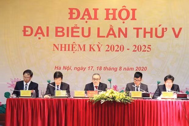 Đoàn Chủ tịch điều hành Đại hội. (Nguồn: Bộ Thông tin và Truyền thông) Đoàn Chủ tịch điều hành Đại hội. (Nguồn: Bộ Thông tin và Truyền thông)