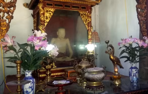 Xác ướp của thiền sư Vũ Khắc Trường trong chùa Đậu
