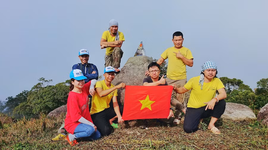 Một số doanh nghiệp lữ hành khai thác tour du lịch trải nghiệm có kế hoạch đào tạo nhân lực du lịch, sẵn sàng đón khách khi kết thúc dịch bệnh. Ảnh: Minh Châu 