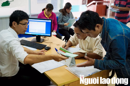 Từ năm 2021, Cán bộ, công chức, viên chức sẽ được quyền kinh doanh ngoài phạm vi công việc họ đang đảm nhận để tăng thêm thu nhập