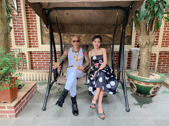 Vợ chồng Phú Lê - Ảnh: FB PHÚ LÊ Vợ chồng Phú Lê - Ảnh: FB PHÚ LÊ