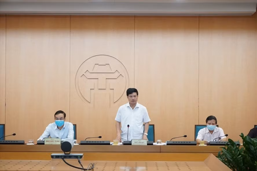 Ông Ngô Văn Quý - Phó Chủ tịch UBND thành phố Hà Nội tại cuộc họp Ban chỉ đạo phòng chống dịch COVID-19 thành phố Hà Nội chiều 19.8. Ảnh: Nguyễn Khánh