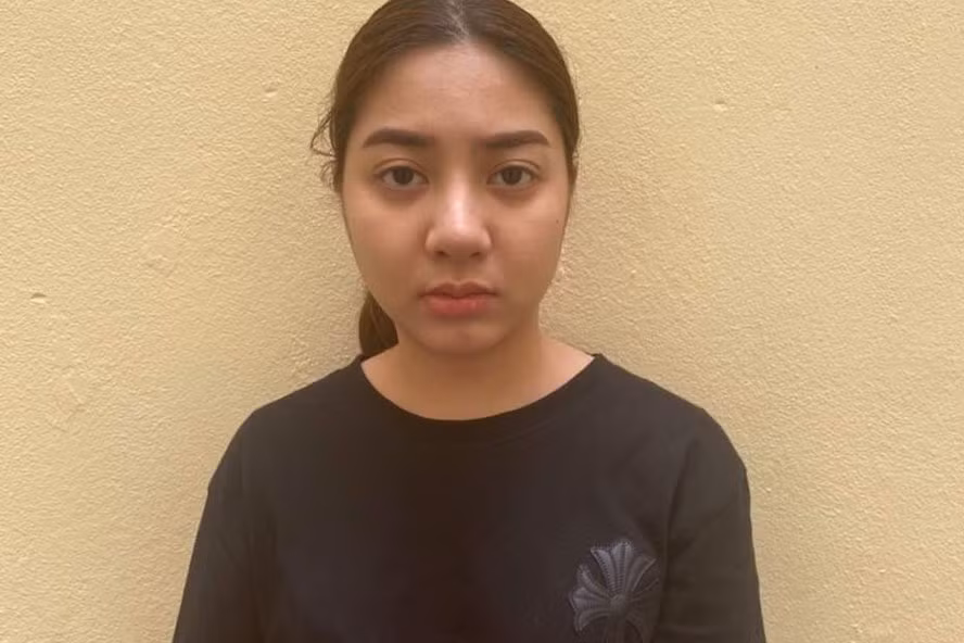  Đối tượng Nguyễn Phương Thảo tại cơ quan công an. Ảnh: H.Trung.