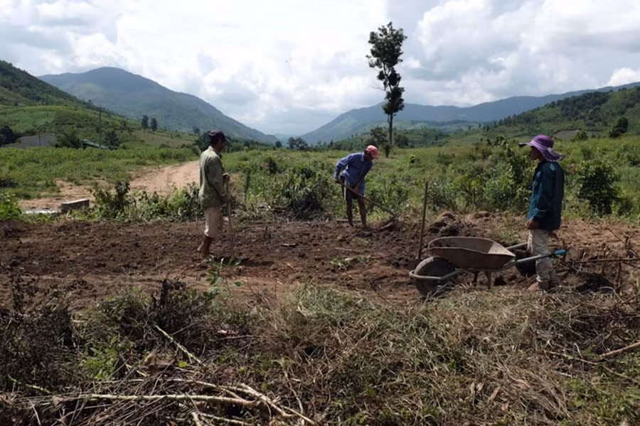 Khu vực quy hoạch là khu đất bằng phẳng cách chỗ ở cũ gần 1 km. Ảnh: H.N