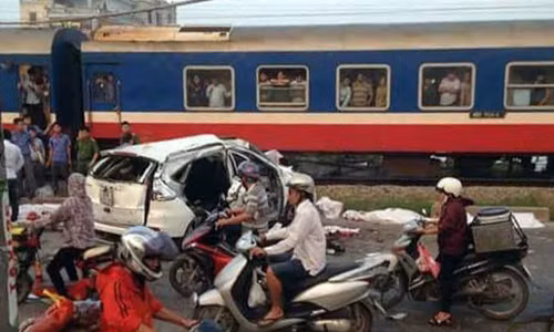 Vụ tai nạn khiến 5 người chết.