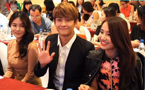 Diễn viên Kang Tae Oh cho biết, anh có rất nhiều kỷ niệm đẹp khi đến Việt Nam đóng phim.