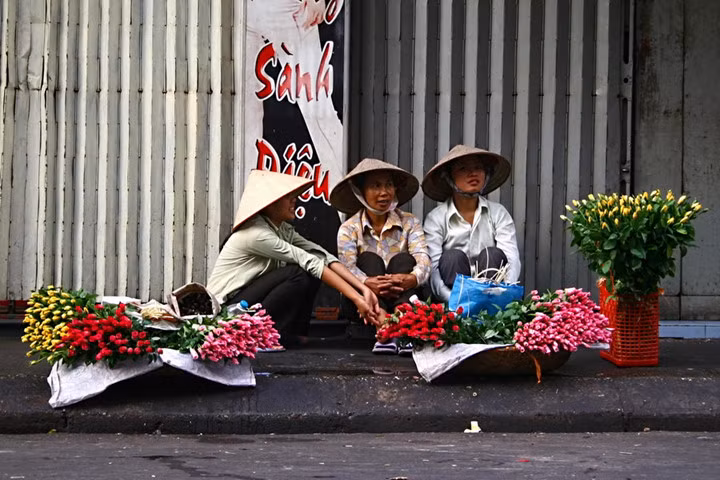 Nón trên đường phố nơi phố thị.