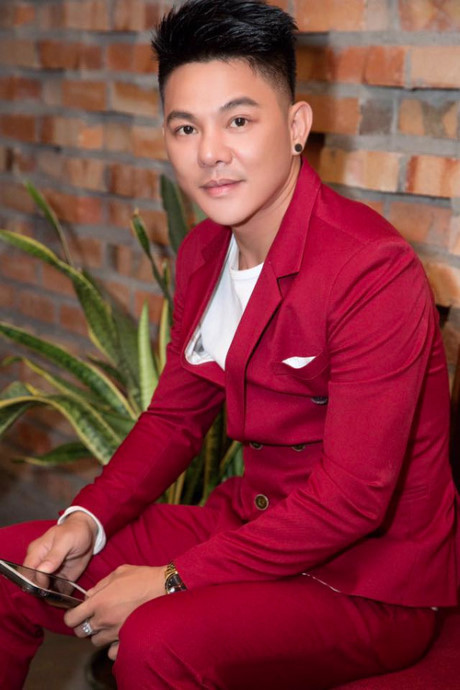 Chuyên gia trang điểm Phúc Nghĩa. Chuyên gia trang điểm Phúc Nghĩa.