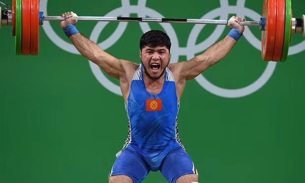 Izzat Artykov của Krgyzstan là một trong những VĐV dính doping tại Olympic 2016. Ảnh: AFP