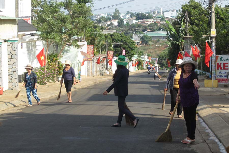 thực hiện tốt cuộc vận động “Xây dựng gia đình 5 không, 3 sạch”