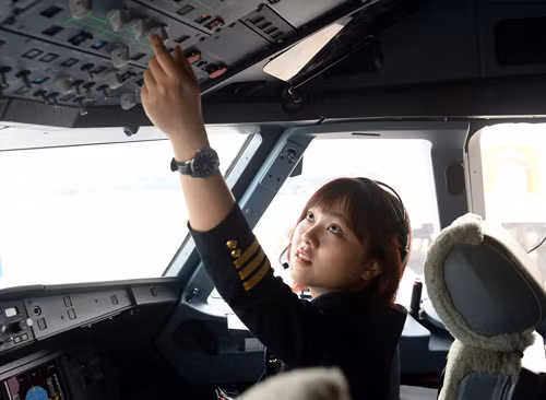 Cô gái Sài thành phải trải qua quá trình rèn luyện đầy gian nan.