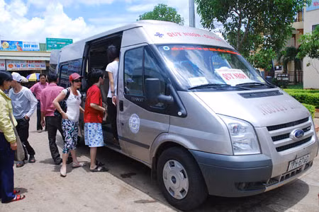 Xe khách Nguyệt Linh tại Bến xe Đức Long-Gia Lai. Ảnh: Nguyễn Giác