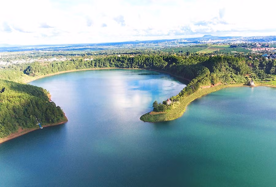 Biển Hồ, TP. Pleiku.