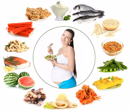 Mẹ bầu nên áp dụng chế độ ăn uống lành mạnh, giàu dưỡng chất.