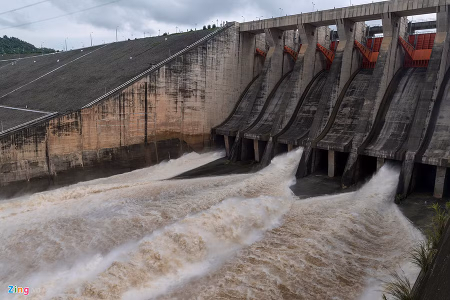 Dự kiến hồ Hòa Bình xả lũ thì mực nước tại các sông hồ ở Hà Nội sẽ dâng lên cao 7-8 m.